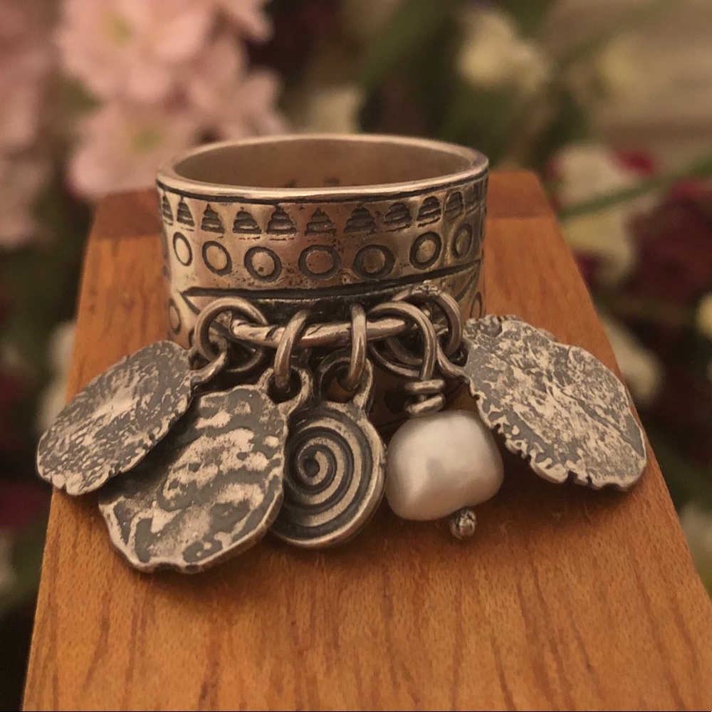 Silpada Cha-Cha Sterling Silver Pearl Ring - Picture 14 of 16